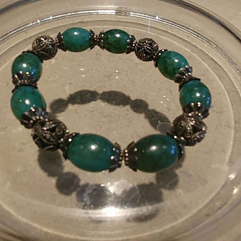 Bracelet - Picture 3 of 3